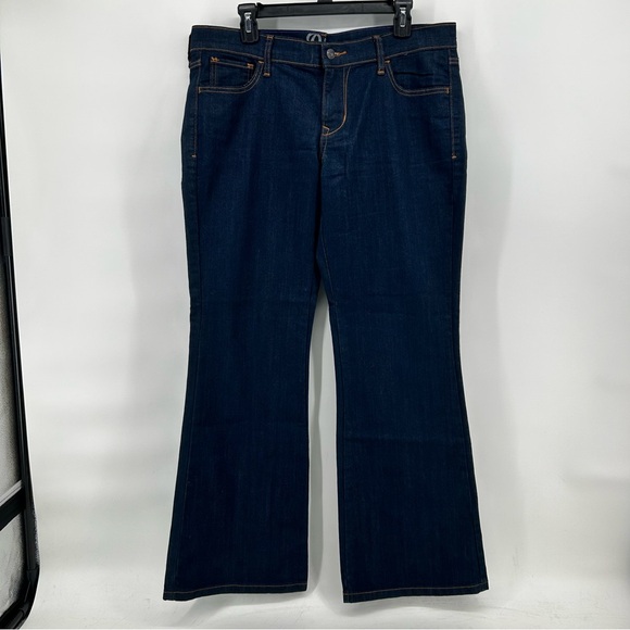 Old Navy Denim - Old Navy The Diva Bootcut Jeans Women's 14R Dark Wash Mid Rise Stretch Denim
